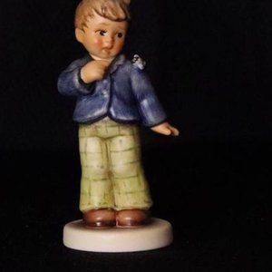 "Who Are You" - Vintage Hummel